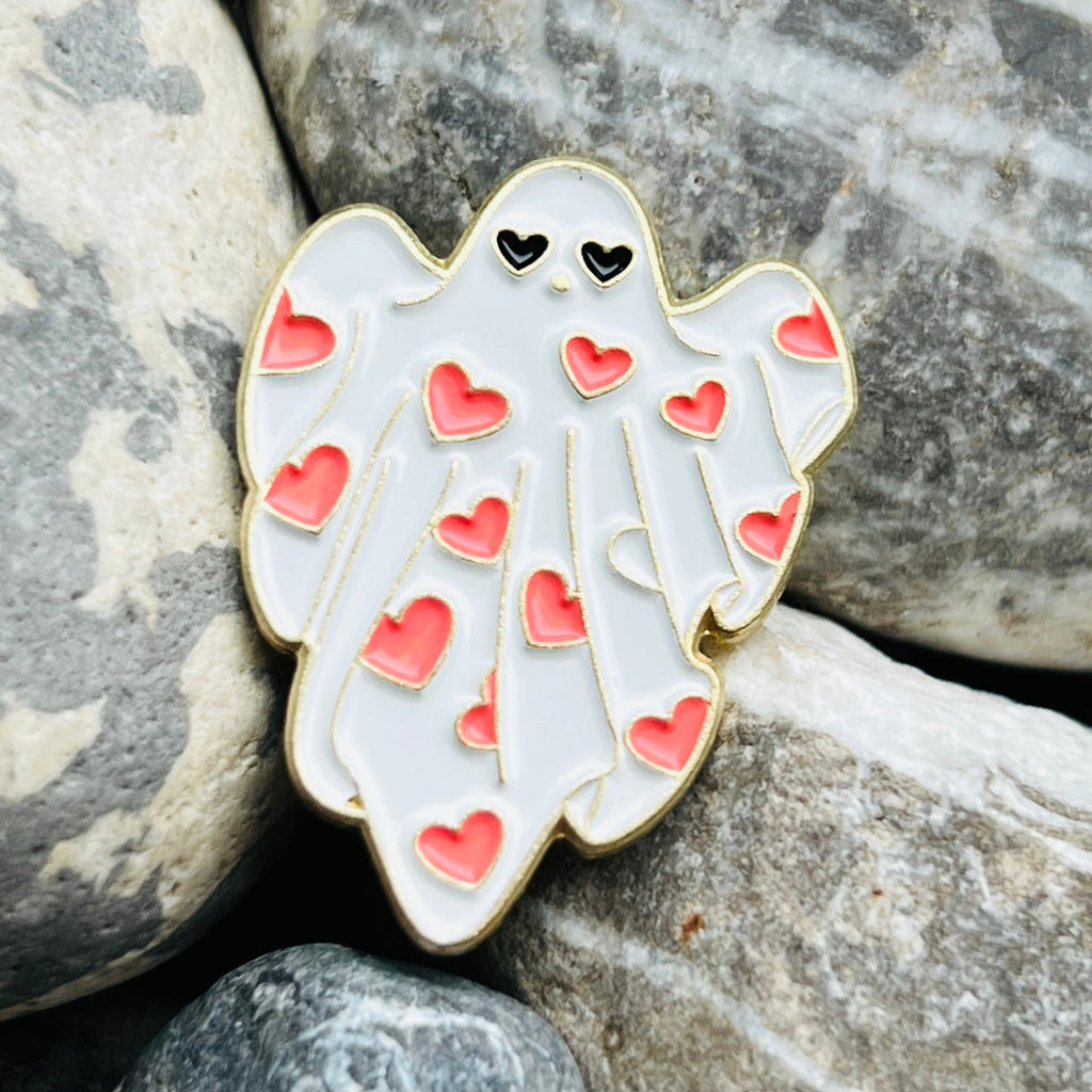 Heart Ghost enamelled pin