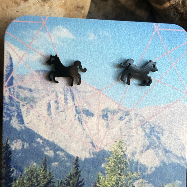 Horse stainless steel studs