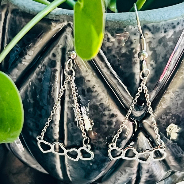 Stainless steel dangle heart earrings