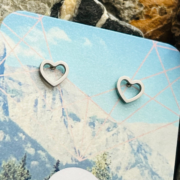 Open heart small stainless steel stud earrings