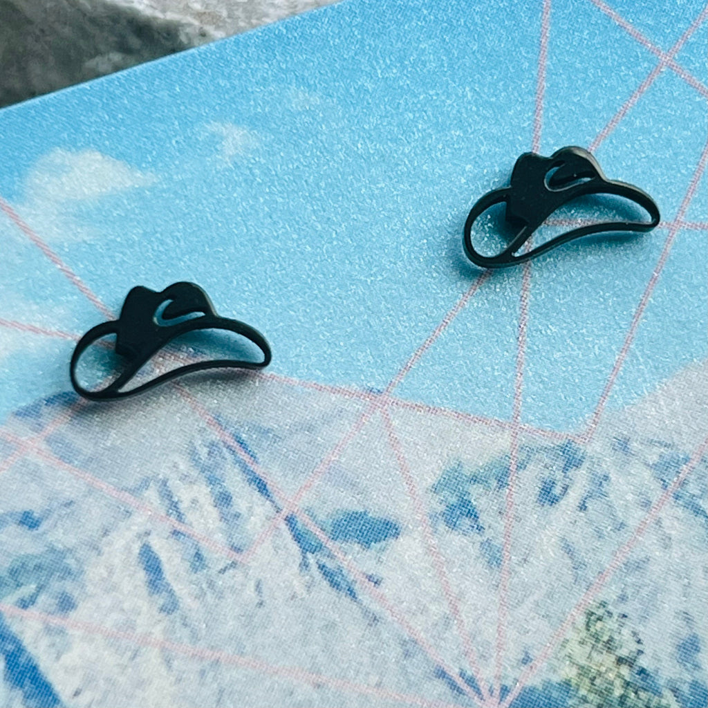 Stainless steel cowboy hat stud earrings